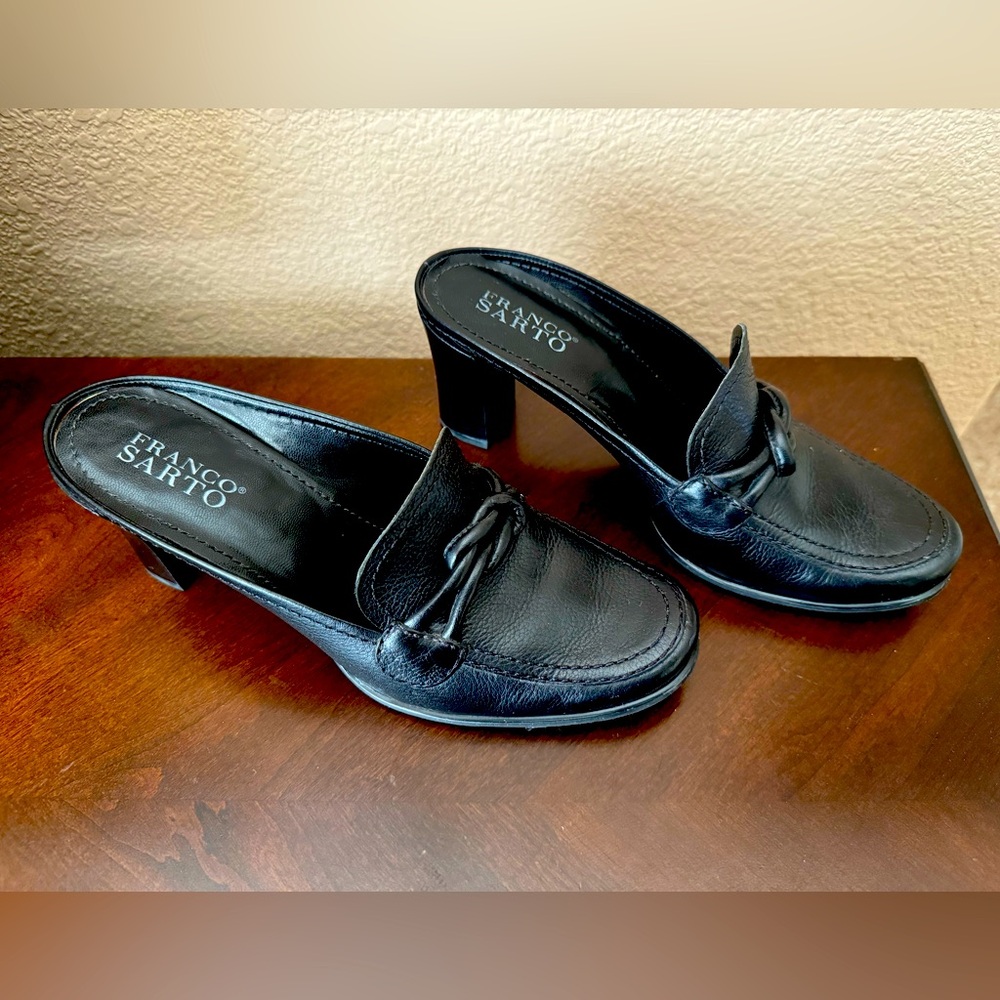 Franco Sarto slip ons. Leather upper. Size 8M. New. Authentic